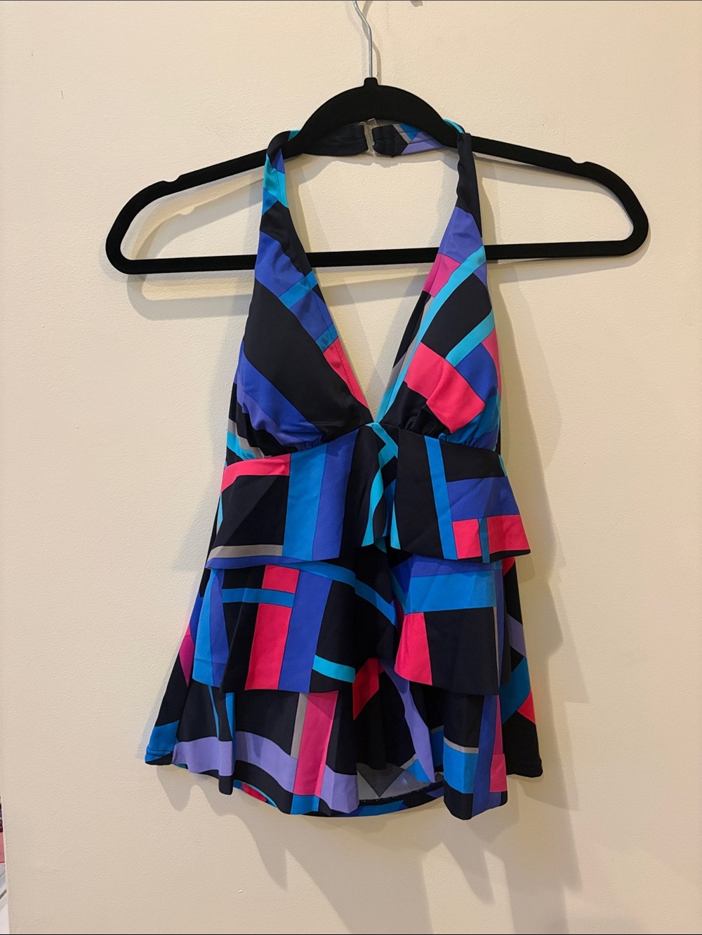Caribbean Joe NOUVEAU Ruffle Layered Halter Tankini Top,Size 10,NWT